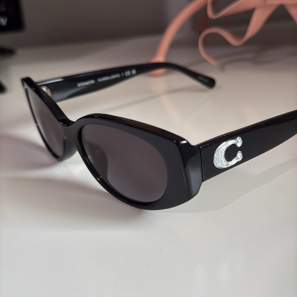 Coach sunglasses HC8353U - Picture 4 of 5